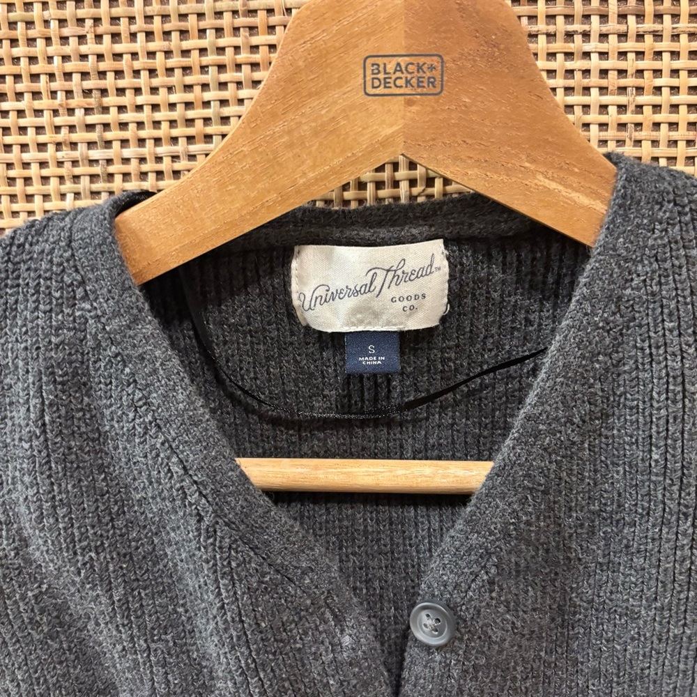 Universal Thread Charcoal Gray Button-Front Knit Vest - Picture 2 of 2